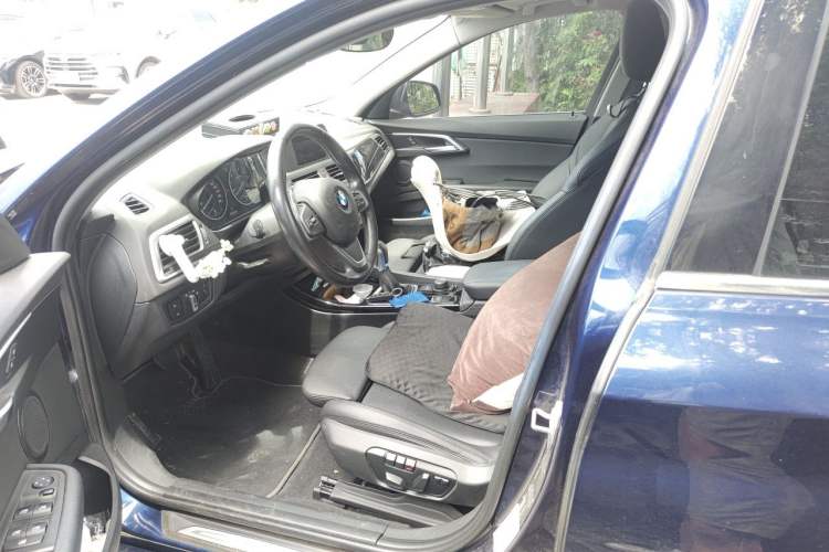 Used BMW 1 Series 2017 118i Sport Edition Driver Seat
