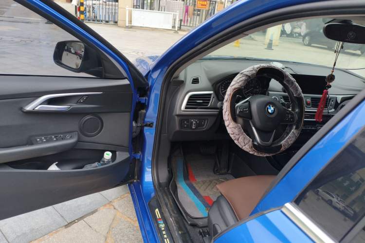 Used BMW 1 Series 2017 120i Design Package Model Driver Seat
