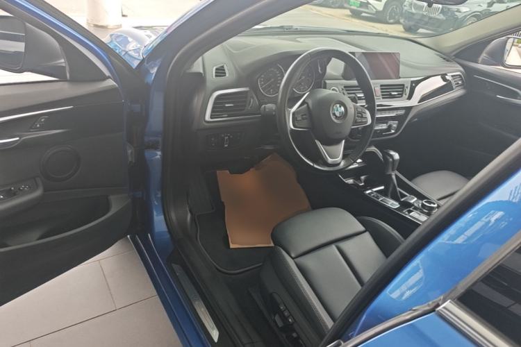 Used BMW 1 Series 2017 118i Design Package Model Driver Seat