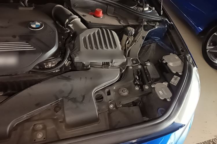 Used BMW 1 Series 2017 118i Sport Edition Engine Bay Left