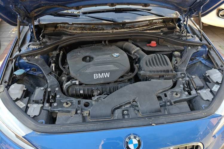 Used BMW 1 Series 2017 120i Design Package Model Engine Bay
