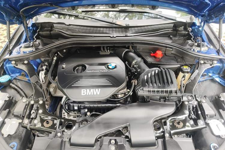 Used BMW 1 Series 2017 118i Sport Edition Engine Bay