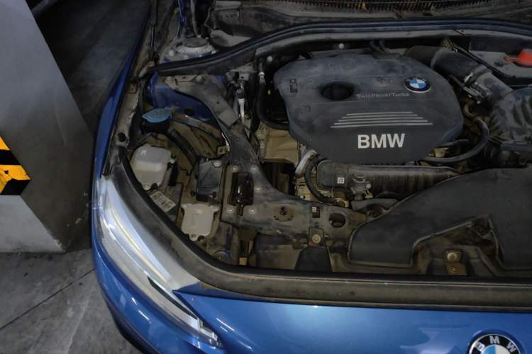 Used BMW 1 Series 2017 118i Sport Edition Engine Bay Right