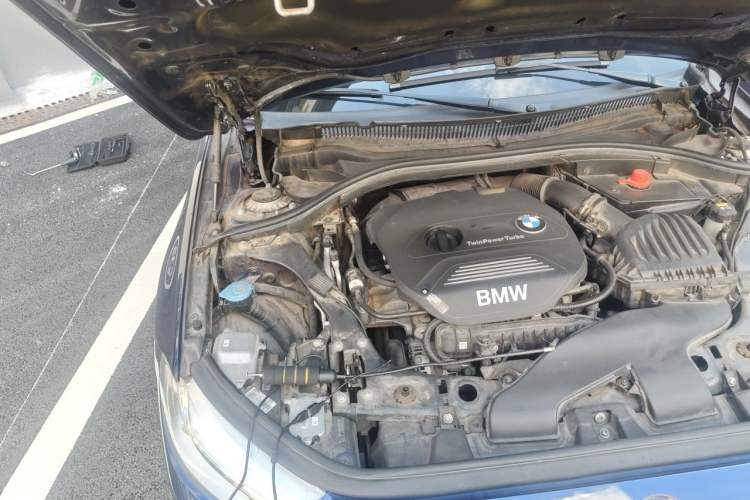 Used BMW 1 Series 2017 118i Sport Edition Engine Bay Right