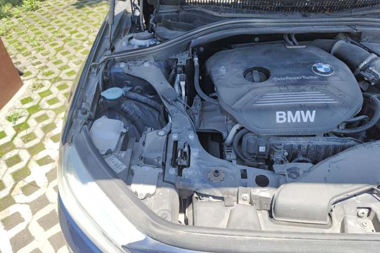Used BMW 1 Series 2017 118i Sport Edition Engine Bay Right