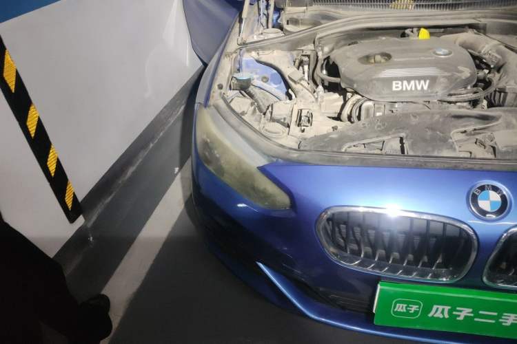 Used BMW 1 Series 2017 118i Fashion Model Engine Bay Right