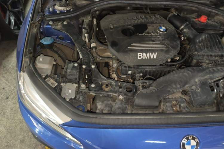 Used BMW 1 Series 2017 118i Sport Edition Engine Bay Right