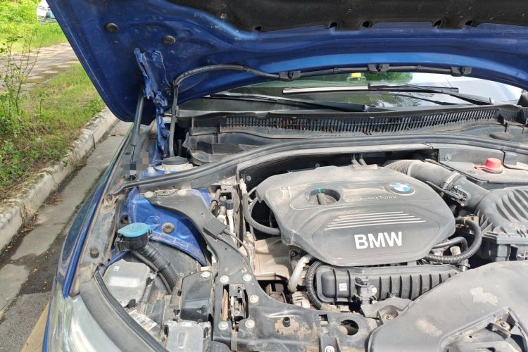 Used BMW 1 Series 2017 118i Sport Edition Engine Bay Right