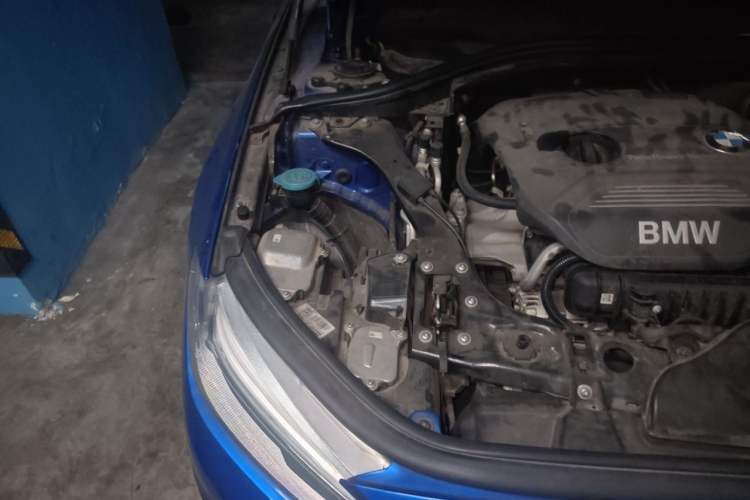 Used BMW 1 Series 2017 118i Design Package Model Engine Bay Right