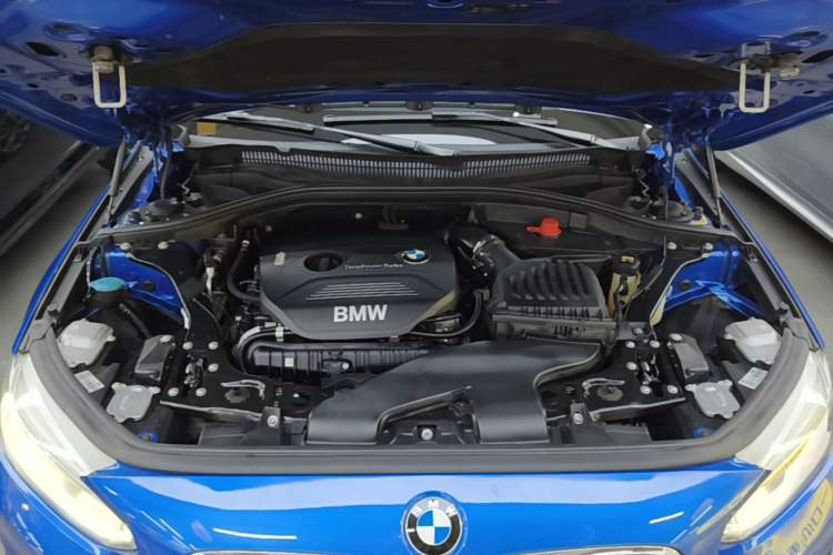 Used BMW 1 Series 2017 125i Sport Model Engine Bay