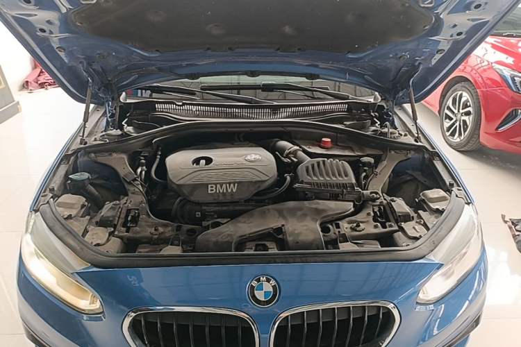 Used BMW 1 Series 2017 118i Sport Edition Engine Bay