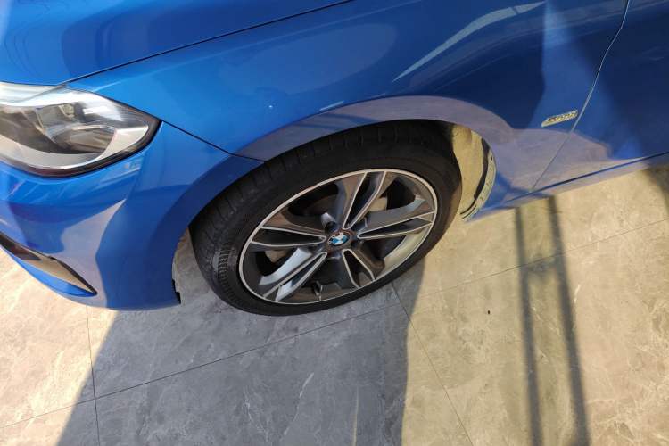 Used BMW 1 Series 2017 118i Sport Edition Exterior 1