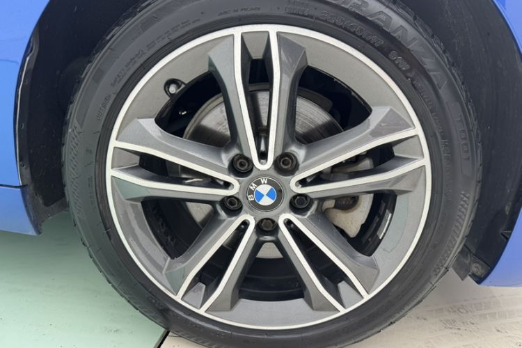 Used BMW 1 Series 2017 118i Sport Edition Exterior 1