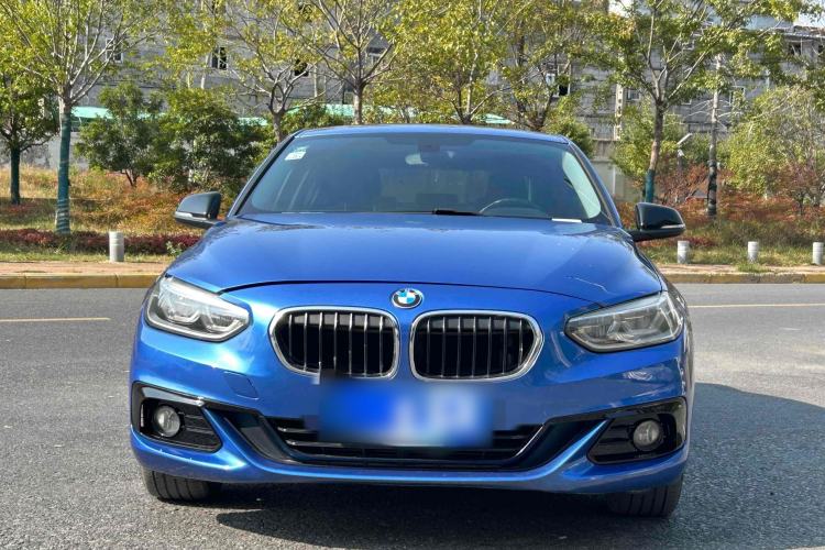 Used BMW 1 Series 2017 118i Sport Edition Exterior 3