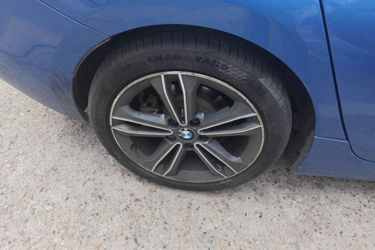 Used BMW 1 Series 2017 118i Sport Edition Exterior 3