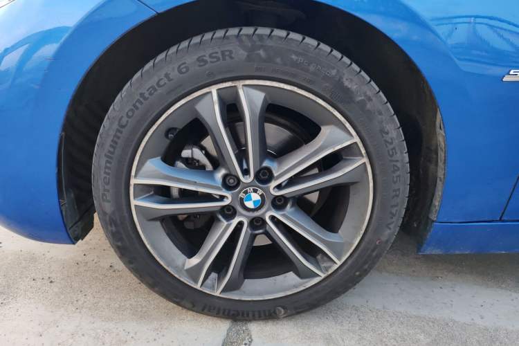 Used BMW 1 Series 2017 118i Sport Edition Exterior 4