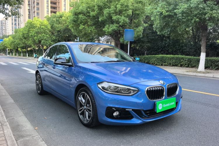Used BMW 1 Series 2017 118i Sport Edition Exterior 4