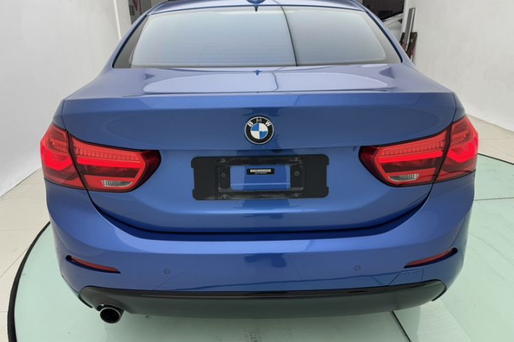 Used BMW 1 Series 2017 118i Sport Edition Exterior 4