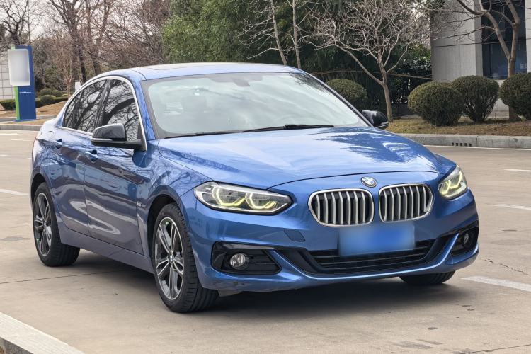 Used BMW 1 Series 2017 118i Sport Edition Exterior 5
