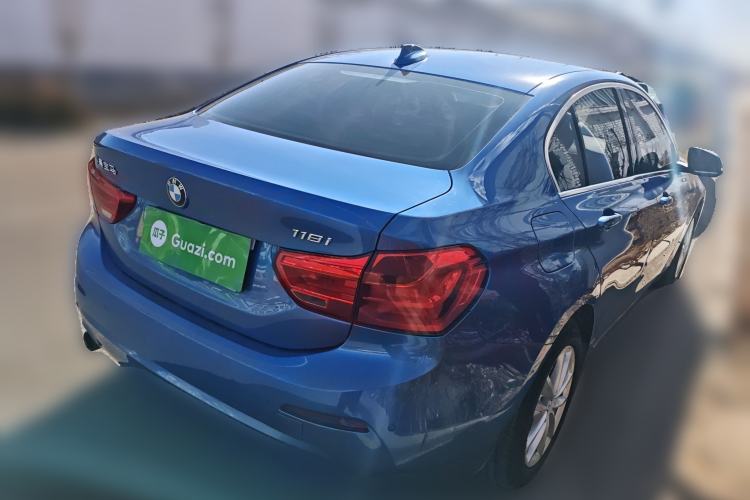 Used BMW 1 Series 2017 118i Fashion Model Exterior 5
