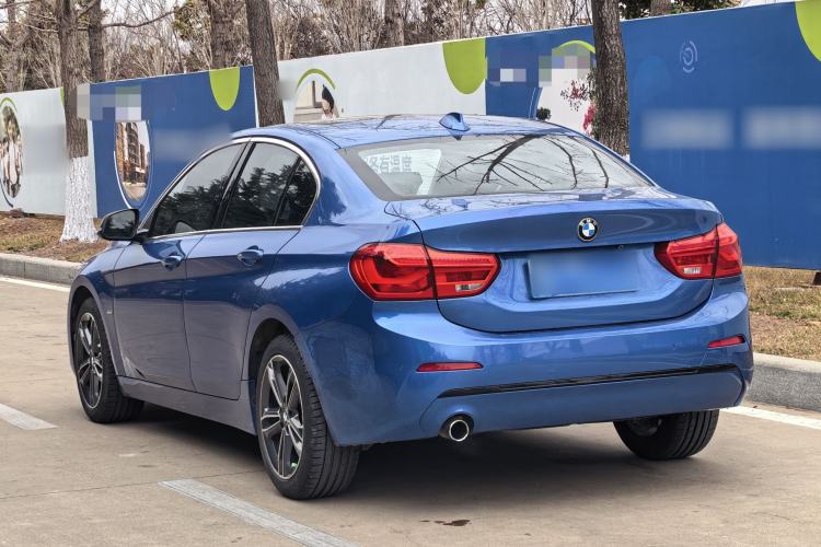 Used BMW 1 Series 2017 118i Sport Edition Exterior 6
