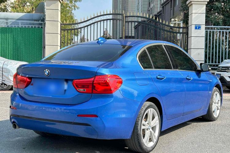Used BMW 1 Series 2017 118i Sport Edition Exterior 6