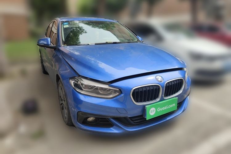 Used BMW 1 Series 2017 118i Design Package Model Front Right 45 Deg