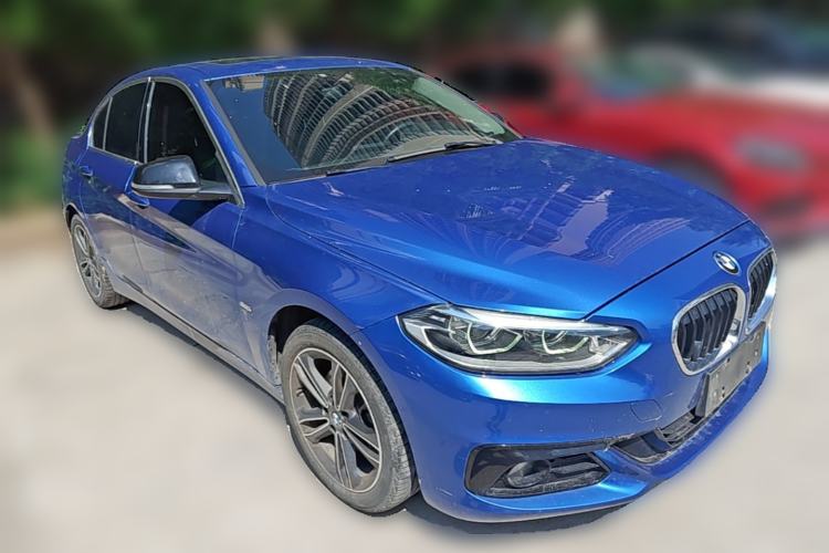 Used BMW 1 Series 2017 118i Sport Edition Front Right 45 Deg