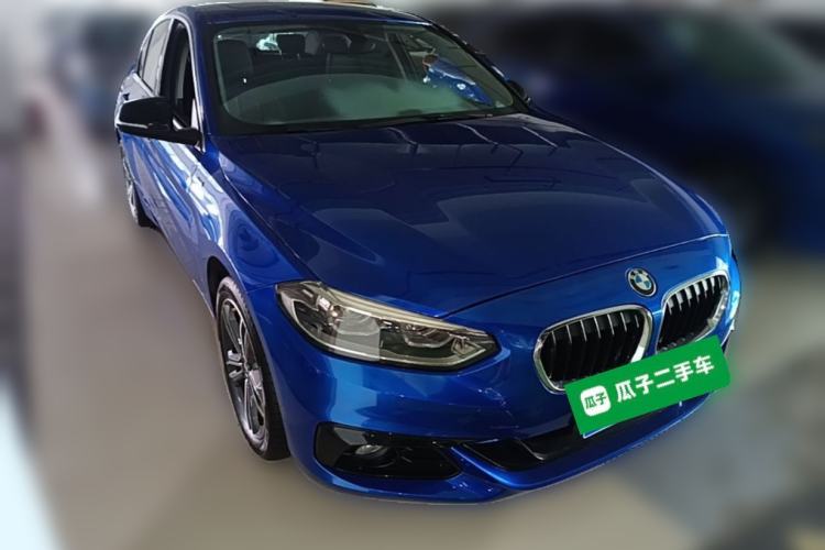 Used BMW 1 Series 2017 118i Sport Edition Front Right 45 Deg