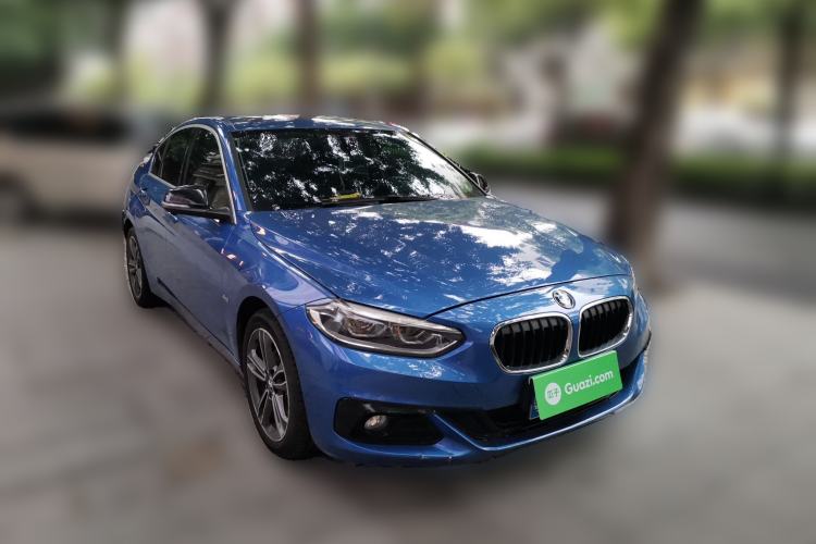 Used BMW 1 Series 2017 118i Sport Edition Front Right 45 Deg