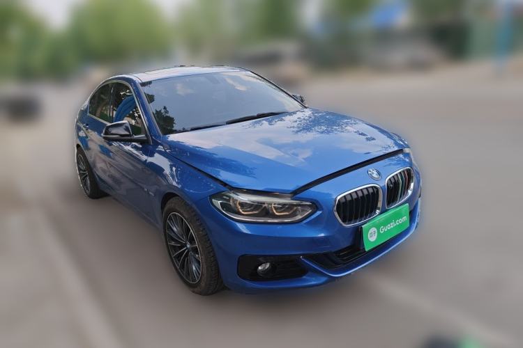 Used BMW 1 Series 2017 118i Sport Edition Front Right 45 Deg