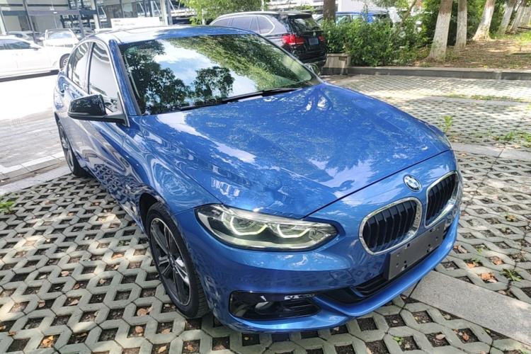 Used BMW 1 Series 2017 118i Sport Edition Front Right 45 Deg