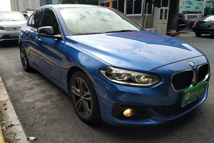 Used BMW 1 Series 2017 118i Sport Edition Front Right 45 Deg