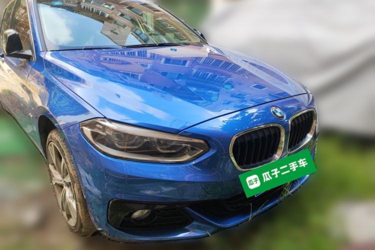 Used BMW 1 Series 2017 120i Design Package Model Front Right 45 Deg