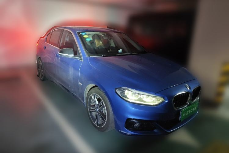 Used BMW 1 Series 2017 118i Sport Edition Front Right 45 Deg