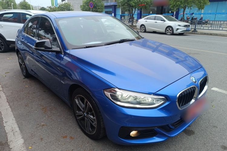Used BMW 1 Series 2017 118i Sport Edition Front Right 45 Deg