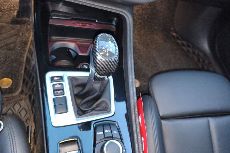 Used BMW 1 Series 2017 118i Sport Edition Gear Lever