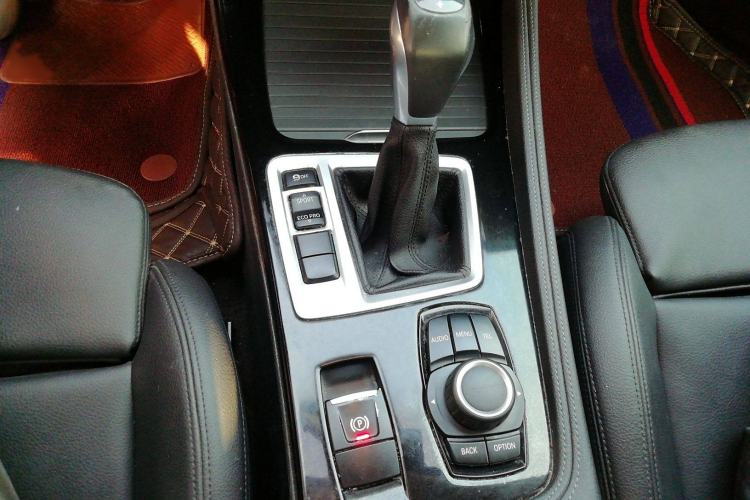 Used BMW 1 Series 2017 118i Sport Edition Gear Lever