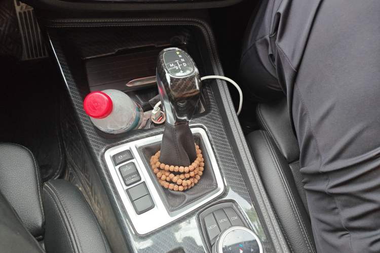 Used BMW 1 Series 2017 118i Sport Edition Gear Lever
