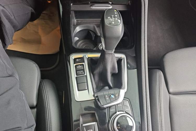 Used BMW 1 Series 2017 118i Design Package Model Gear Lever