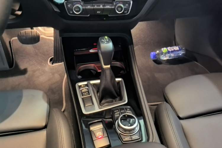 Used BMW 1 Series 2017 120i Design Package Model Gear Lever