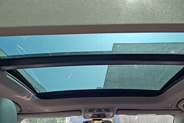 Used BMW 1 Series 2017 118i Sport Edition Headliner