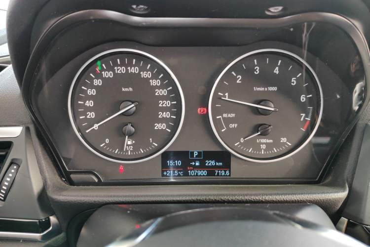 Used BMW 1 Series 2017 118i Sport Edition Instrument Cluster