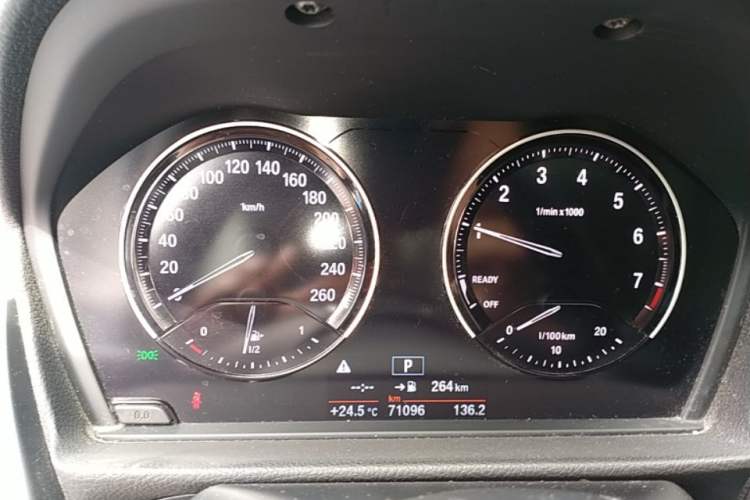 Used BMW 1 Series 2017 118i Sport Edition Instrument Cluster