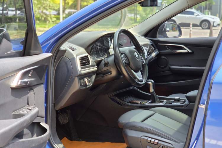 Used BMW 1 Series 2017 118i Sport Edition Interior 1