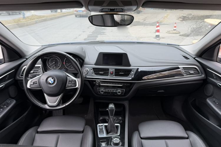 Used BMW 1 Series 2017 118i Sport Edition Interior 2