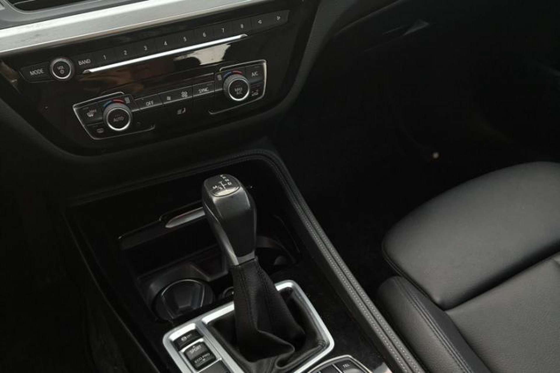 Used BMW 1 Series 2017 120i Design Package Model Interior 2