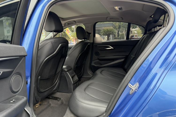 Used BMW 1 Series 2017 118i Sport Edition Interior 3