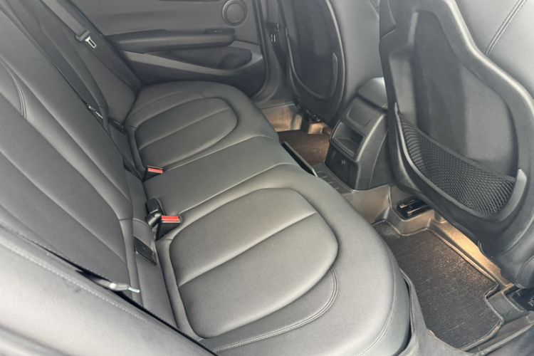 Used BMW 1 Series 2017 118i Sport Edition Interior 3
