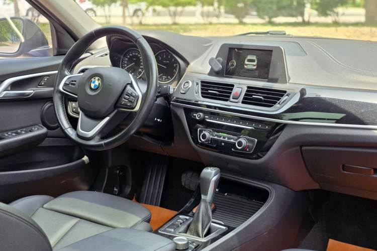 Used BMW 1 Series 2017 118i Sport Edition Interior 4